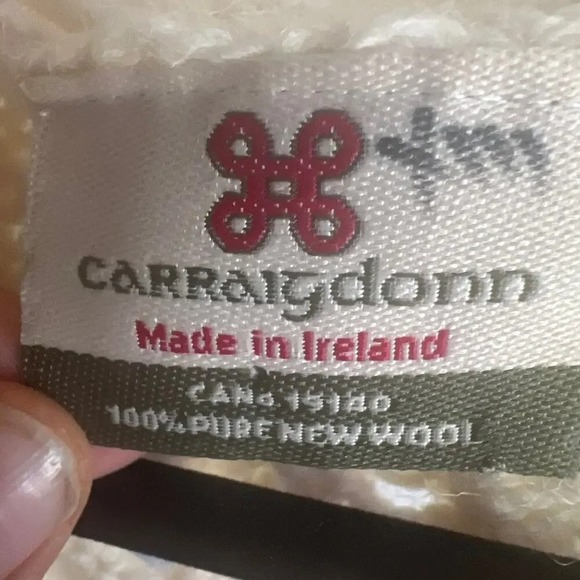 Carriggdonn Cream Cable Knit 100% Pure New Wool Vest Cardigan Made in Ireland - Picture 3 of 8